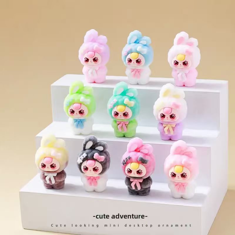 Car Accessories Girly - Hot Echte Mini Figuren Desktop Ornament
