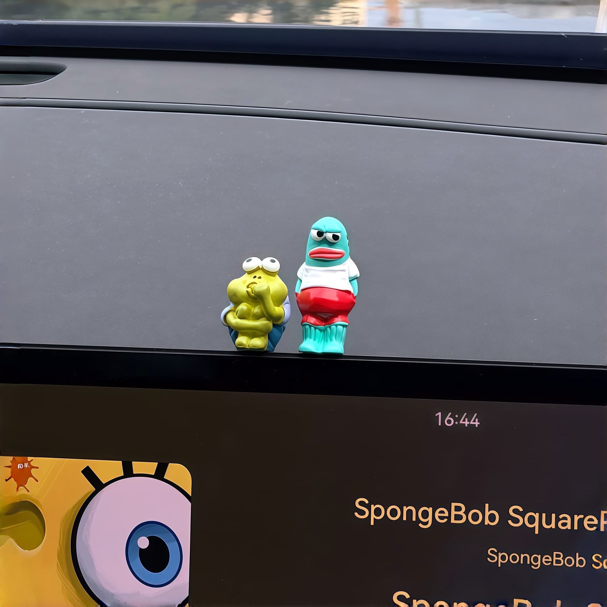 SpongeBob figuurtje ornament s - Car Accessories Girly recensie en prijs